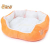 Coussin chat, maison pour chat, niche pour chat, Confort'Chat™ orange sur fond blanc, logo Pour toi Mon chat en haut à gauche