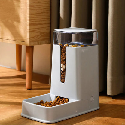 Distributeur Croquettes Chat Compact et Antidérapant en Plastique - vue 3