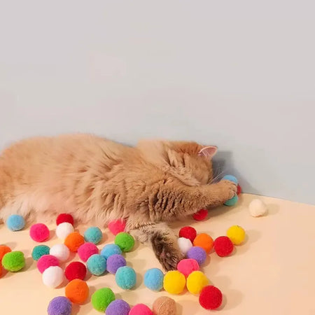 Pistolet en plastique avec cent balles de lancement en peluche pour chat Pour toi Mon chat