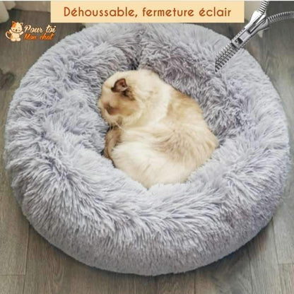 Coussin chat, maison pour chat, niche pour chat, COUSSINOO gris clair, chat blanc allongé, texte "Déhoussable, fermeture éclair", logo pour toi mon chat en haut à gauche